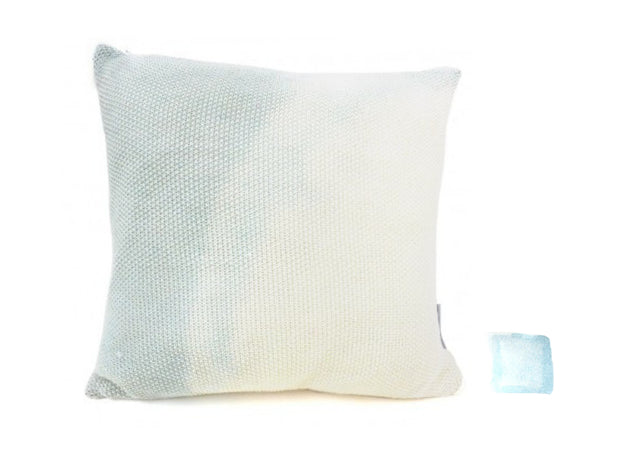WILO Coussin en laine merinos tricotée / knitted wool cushion